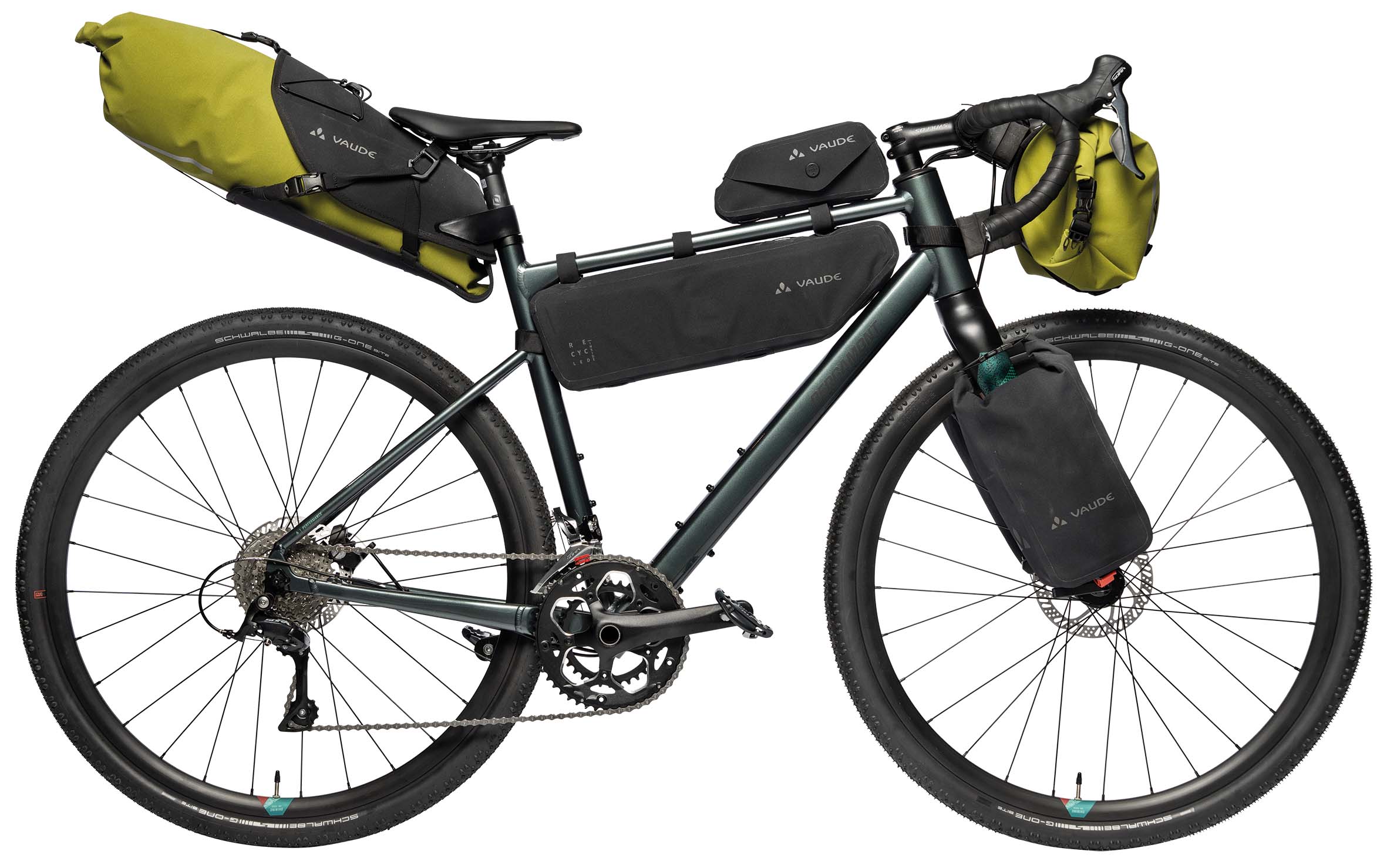 Die VAUDE Bikepacking Taschen am Fahrrad montiert